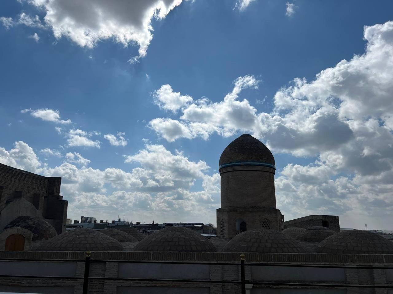 Готель Ikat Terrace Бухара Екстер'єр фото